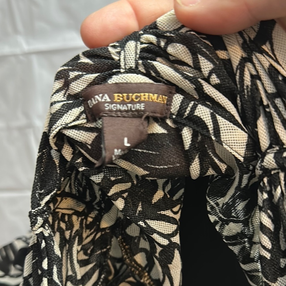 Dana Buchman sheer Black and White Floral Cardigan size large - Picture 2 of 6